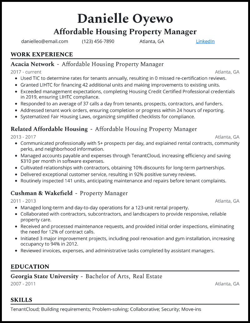 11 Property Manager Resume Templates Examples For 2025 Affordable Housing Property Manager Black Resume Example 