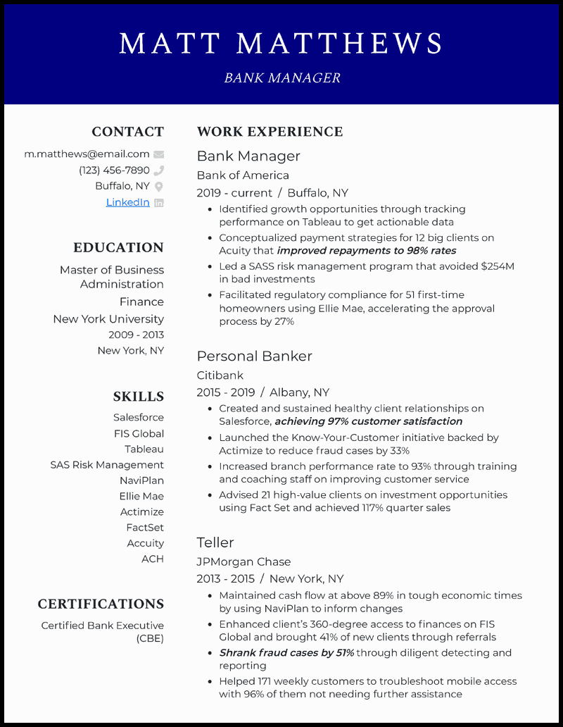 Bank manager resume example with 10+ years of experience