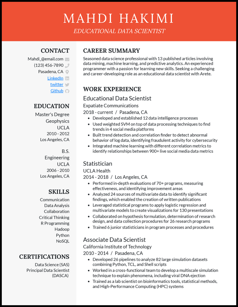 Educational data scientist resume example with 10+ years of experience