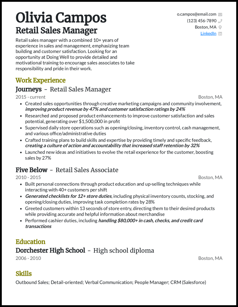 Retail sales manager resume example with 10+ years of experience 