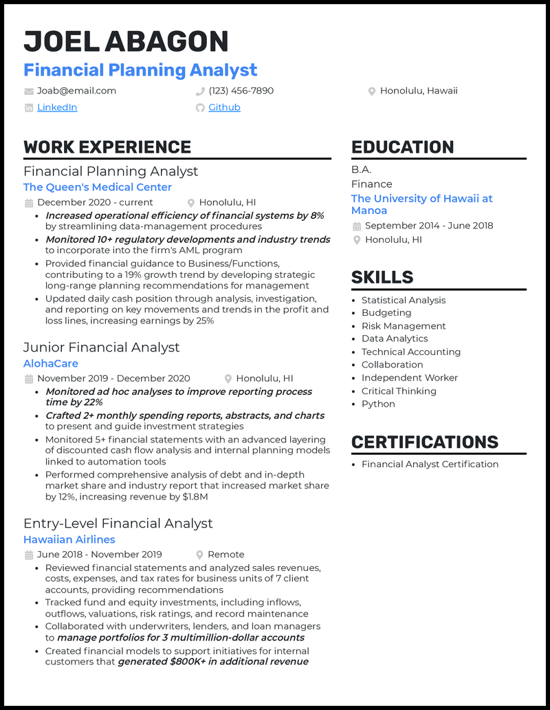 Financial planning analyst resume example with 6 years of experience