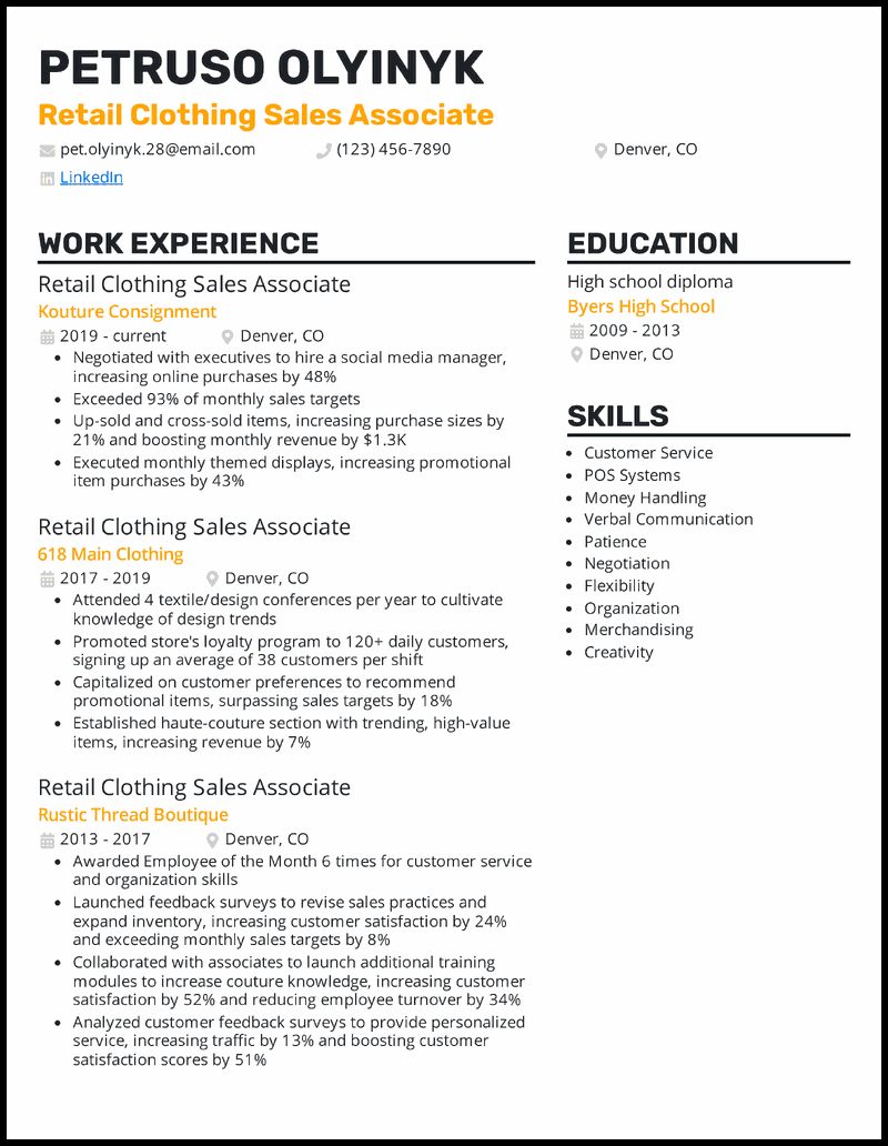 Retail clothing sales associate resume example with 9 years of experience