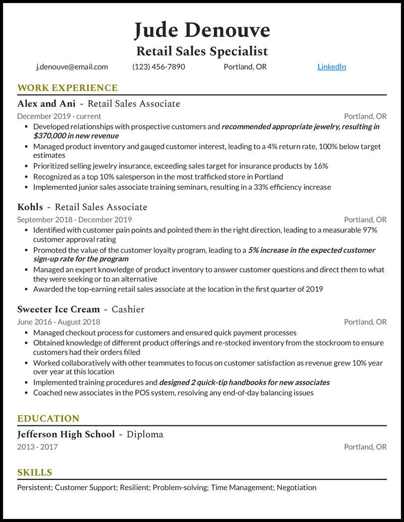 Retail sales associate resume example with 7 years of experience